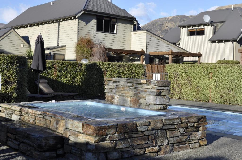 Lansdown Villa Apartments Wanaka Exteriér fotografie